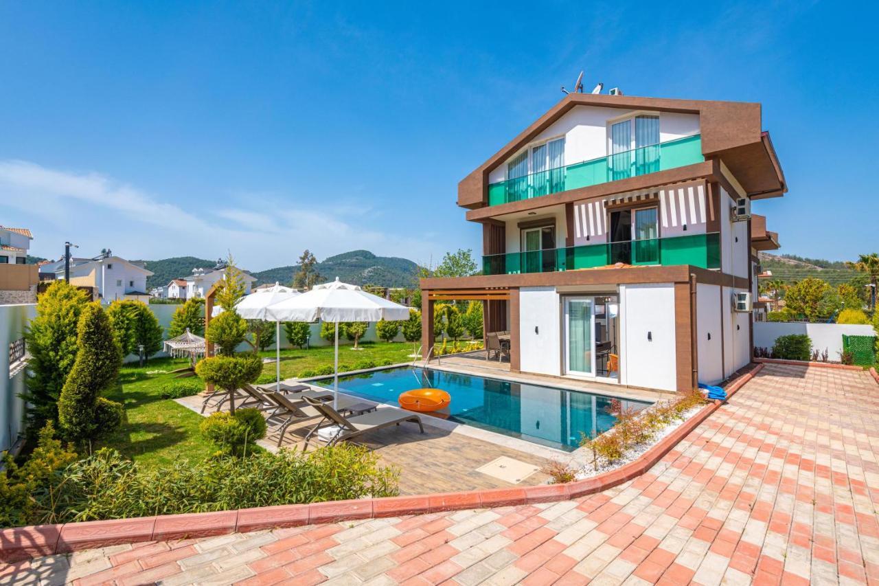 4 Beds, Luxury Holiday Villa In Hisaroenue Oeluedeniz Villa Mia Fethiye Extérieur photo