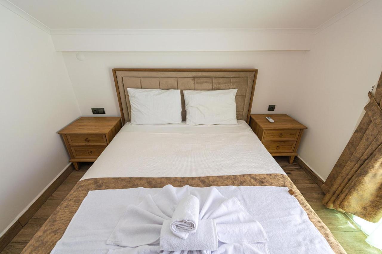 4 Beds, Luxury Holiday Villa In Hisaroenue Oeluedeniz Villa Mia Fethiye Extérieur photo